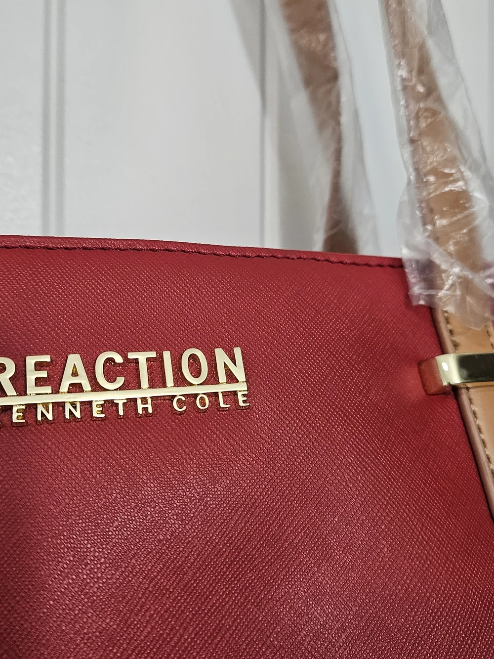 Kenneth Cole Reaction Red Vinyl Tote with Tan Handles - Picture 3 of 7